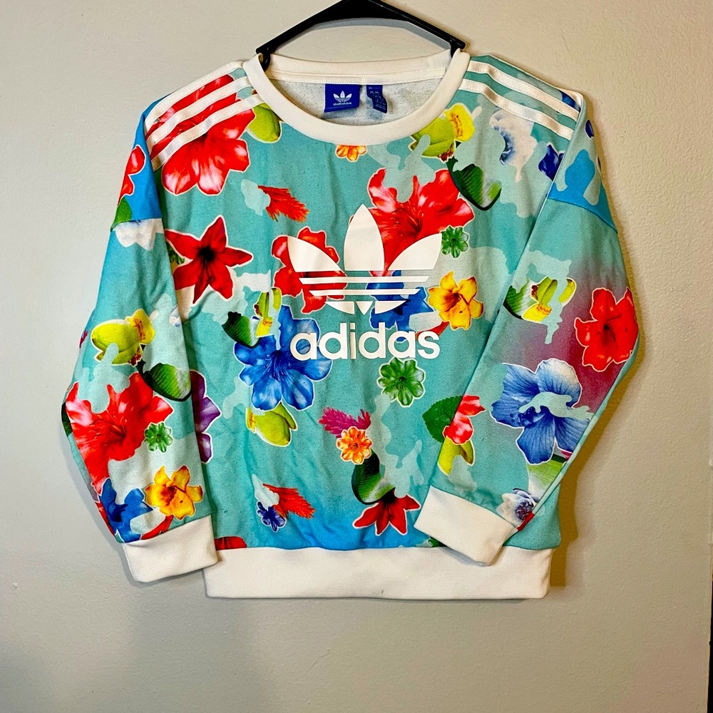 Adidas floral print crew neck youth small